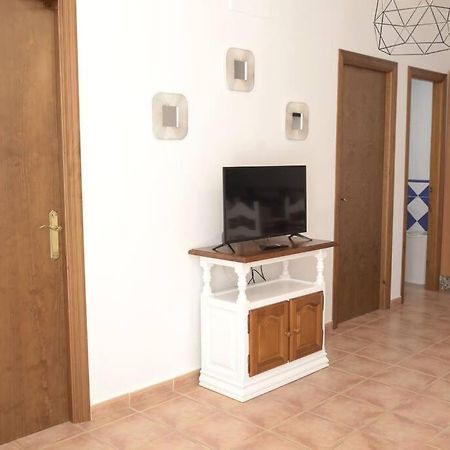 Apartamento Elena - Solo Familias Y Parejas Conil De La Frontera Exterior photo